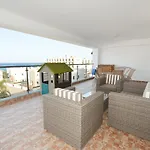 Seafront Apartament Protaras