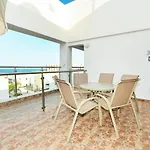Seafront Apartament Protaras