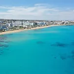 Apartament Seafront Protaras