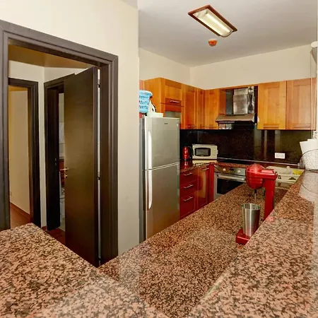 Seafront Apartament Protaras