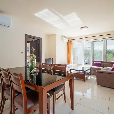 Apartament Seafront *