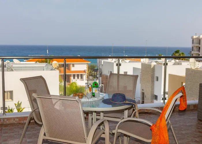 Apartmán Seafront Protaras
